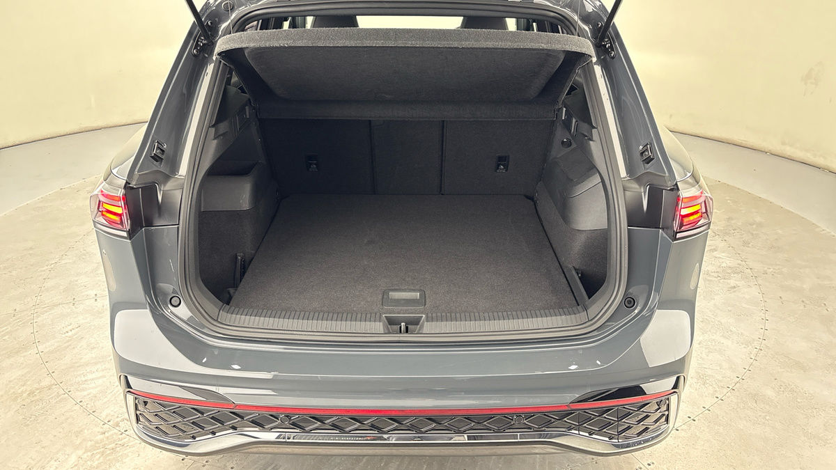 Used Volkswagen Tiguan 2024 for sale - 77681555: Photo 11