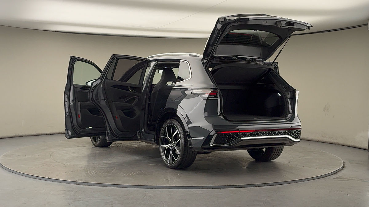 Used Volkswagen Tiguan 2024 for sale - 77681555: Photo 23