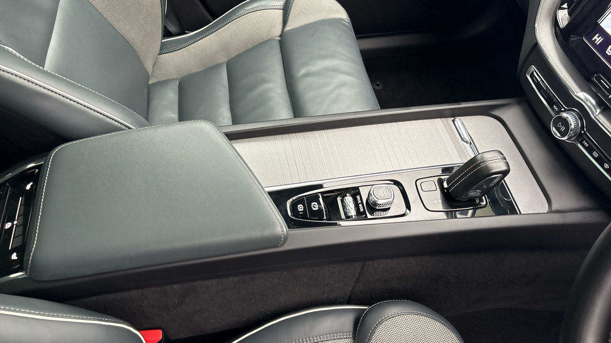 Used Volvo XC60 2020 for sale - 77213260: Photo 18