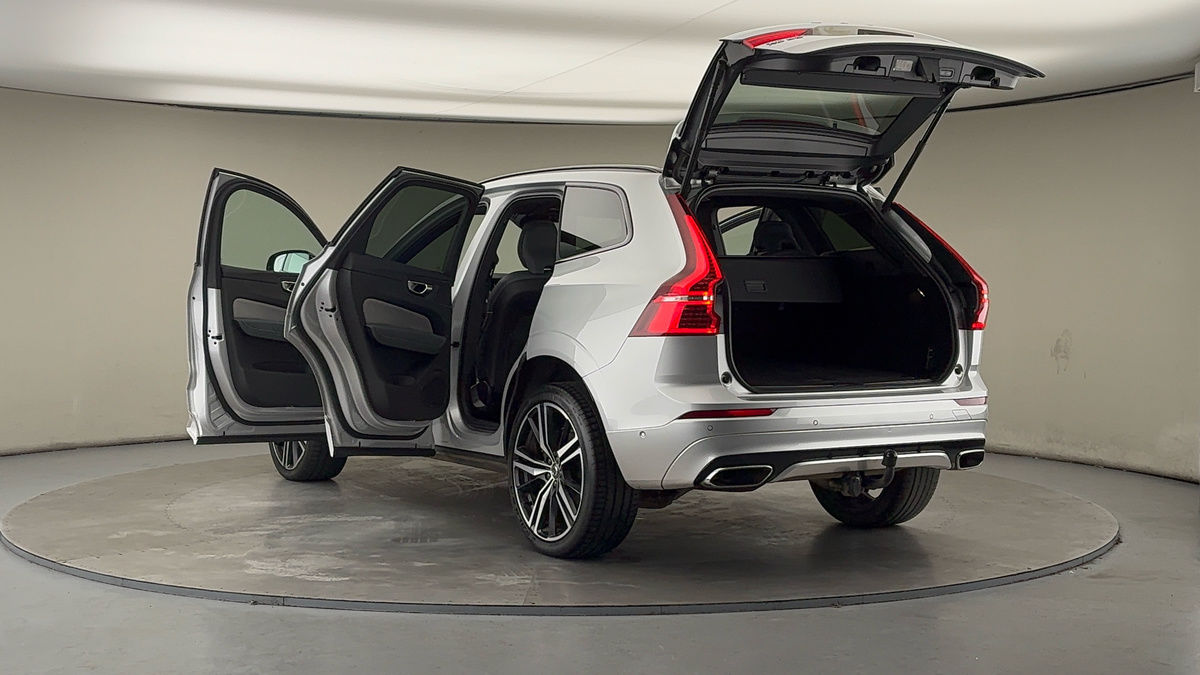 Used Volvo XC60 2020 for sale - 77213260: Photo 23