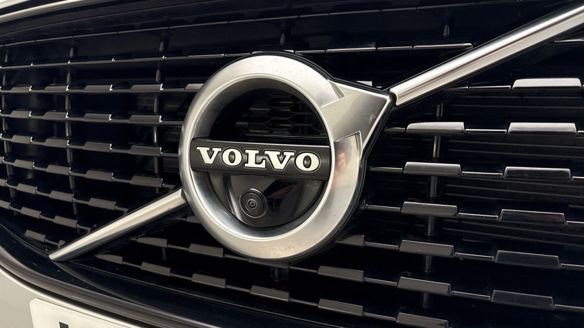 Used Volvo XC60 2020 for sale - 77213260: Photo 24