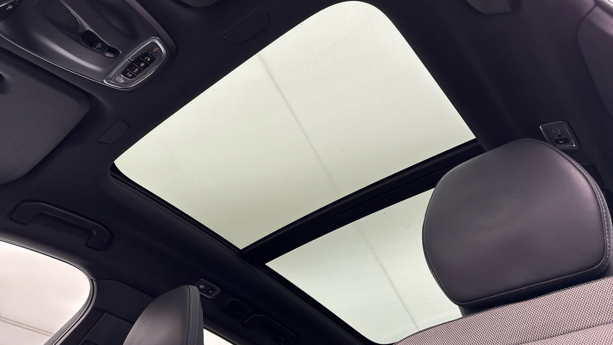 Used Volvo XC60 2020 for sale - 77213260: Photo 6