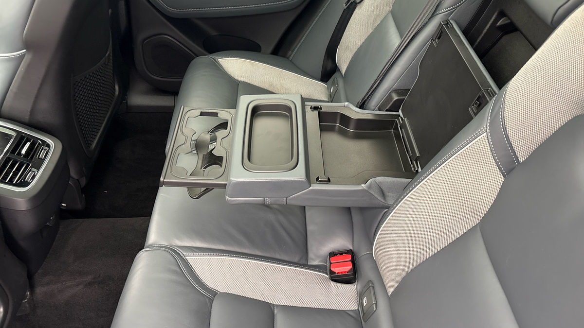 Used Volvo XC60 2020 for sale - 77213260: Photo 9