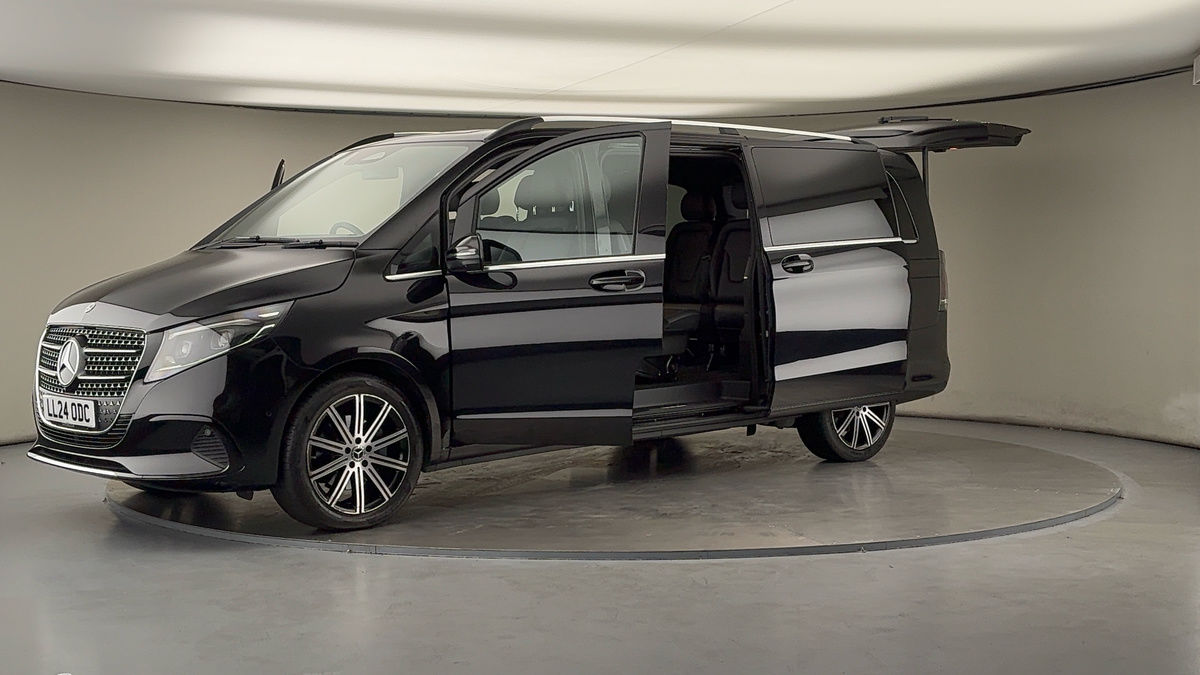 Used Mercedes-Benz V-Class 2024 for sale - 78213282: Photo 22