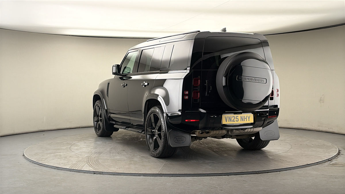 Used Land Rover Defender 2025 for sale - 78018083: Photo 43