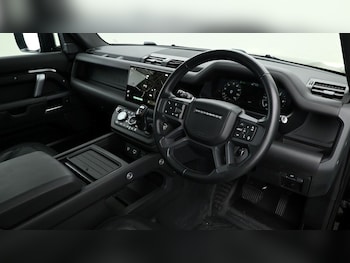 Used Land Rover Defender 110 2022 for sale - 74184608: Photo