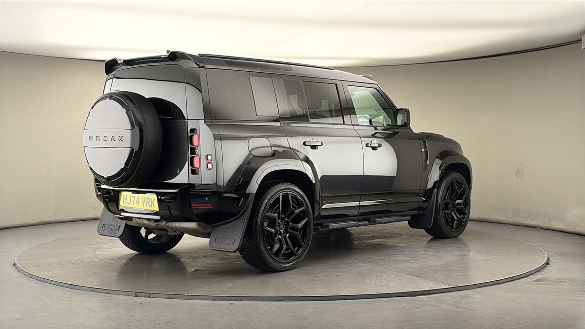 Used Land Rover Defender 2024 for sale - 77906142: Photo 21