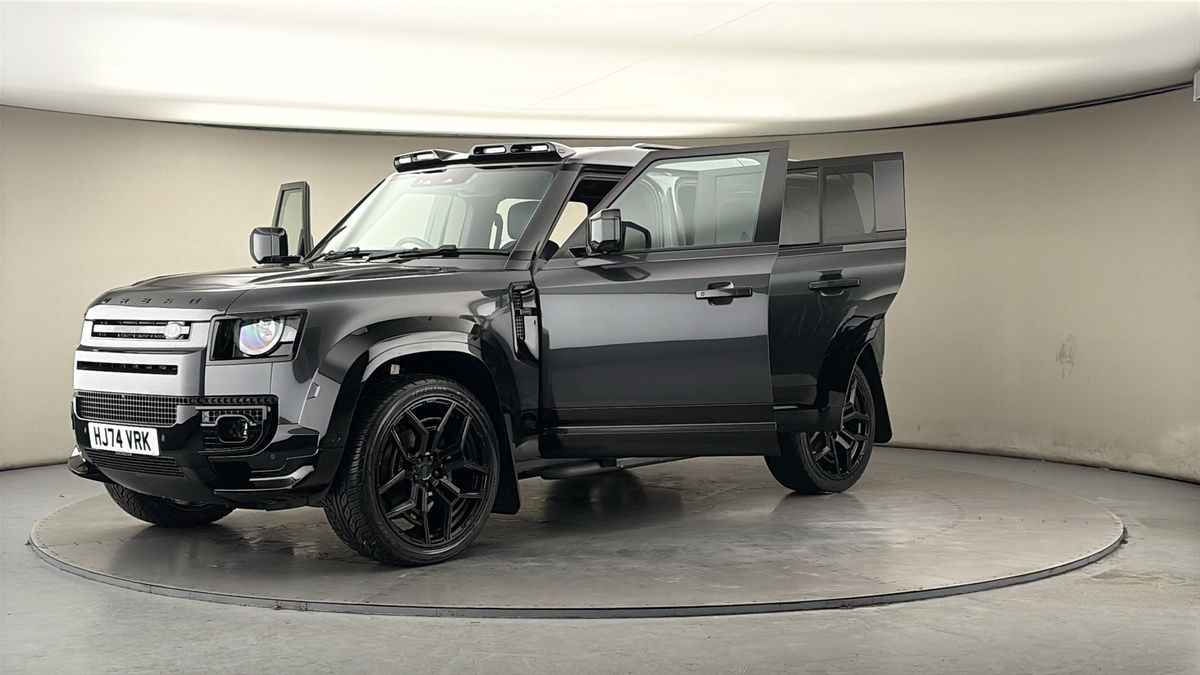 Used Land Rover Defender 2024 for sale - 77906142: Photo 22