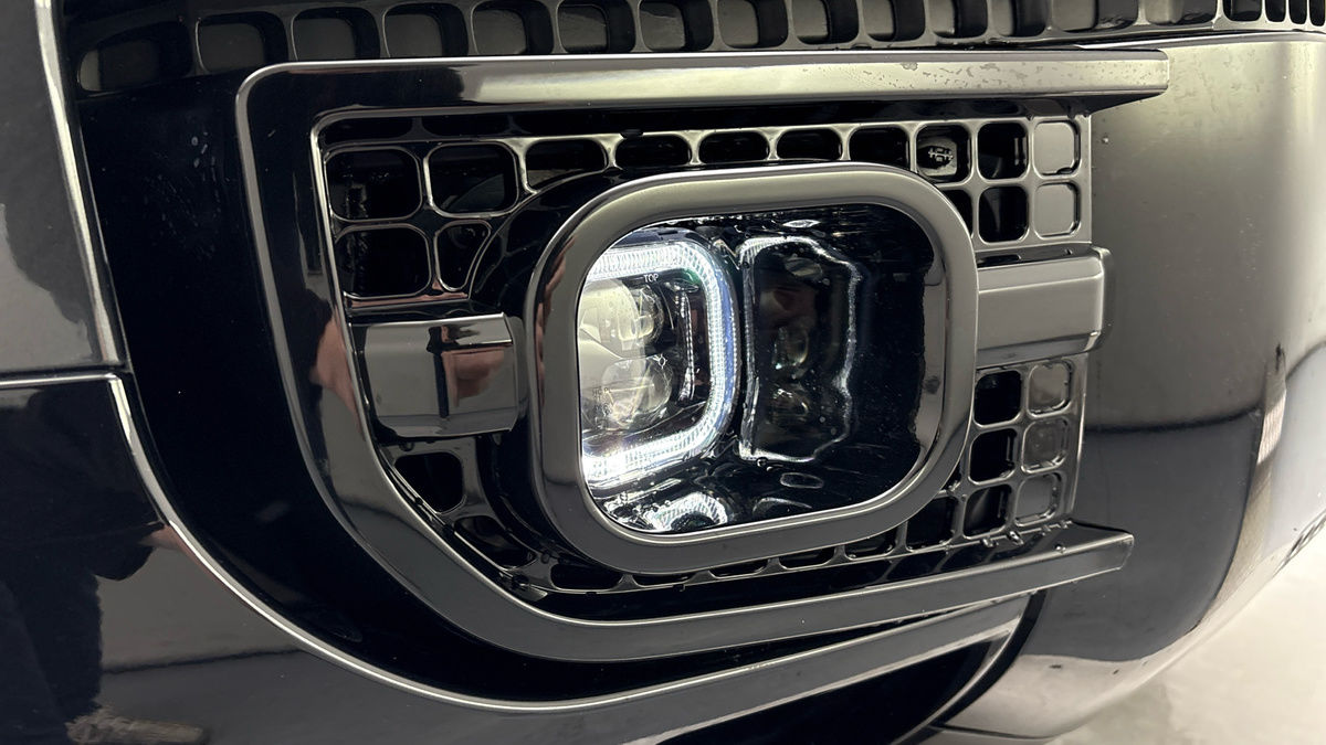 Used Land Rover Defender 2024 for sale - 77906142: Photo 28