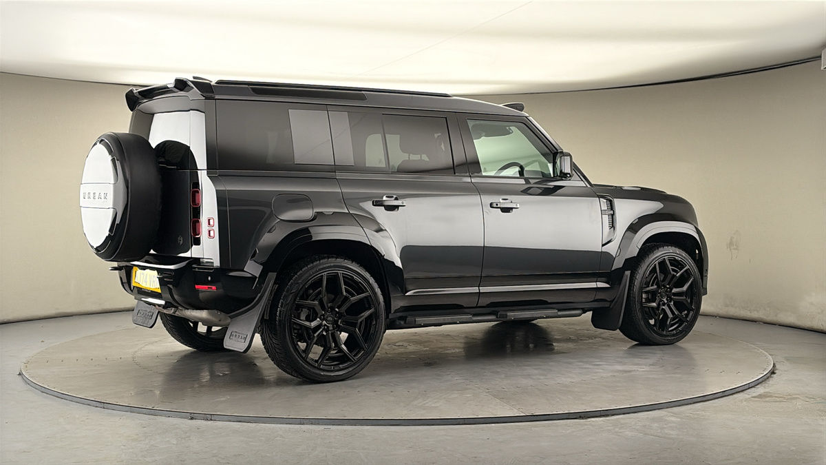 Used Land Rover Defender 2024 for sale - 77906142: Photo 43