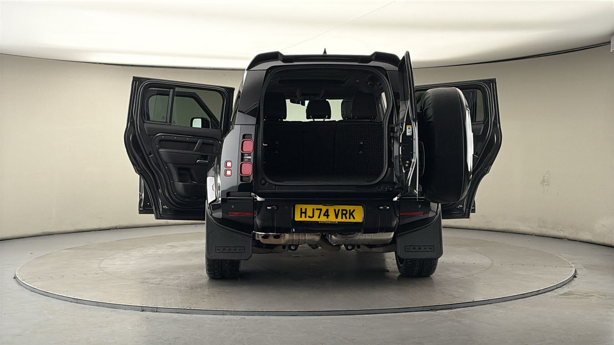 Used Land Rover Defender 2024 for sale - 77906142: Photo 65