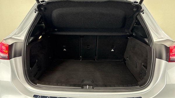 Used Mercedes-Benz GLA 2023 for sale - 75987100: Photo 11