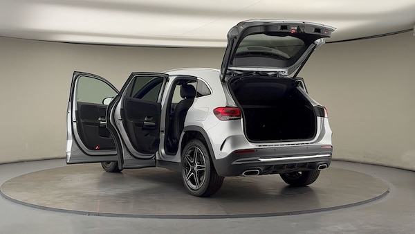 Used Mercedes-Benz GLA 2023 for sale - 75987100: Photo 23