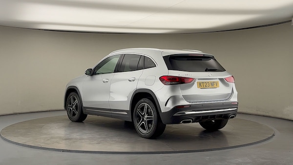 Used Mercedes-Benz GLA 2023 for sale - 75987100: Photo 2