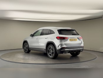 Used Mercedes-Benz GLA 2023 for sale - 75987100: Photo