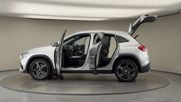 Used Mercedes-Benz GLA 2023 for sale - 75987100: Photo 46