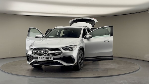 Used Mercedes-Benz GLA 2023 for sale - 75987100: Photo 50
