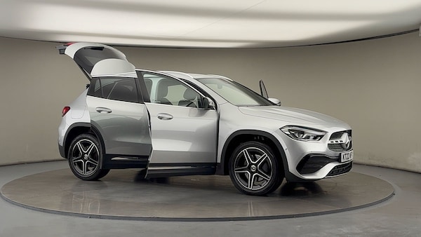 Used Mercedes-Benz GLA 2023 for sale - 75987100: Photo 54