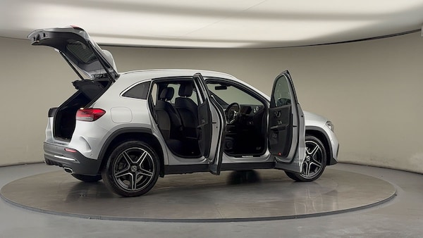 Used Mercedes-Benz GLA 2023 for sale - 75987100: Photo 57