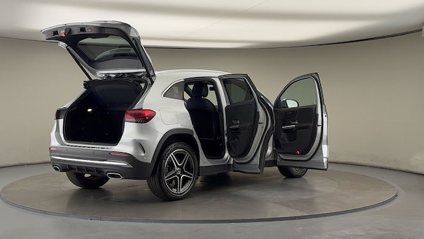 Used Mercedes-Benz GLA 2023 for sale - 75987100: Photo 58