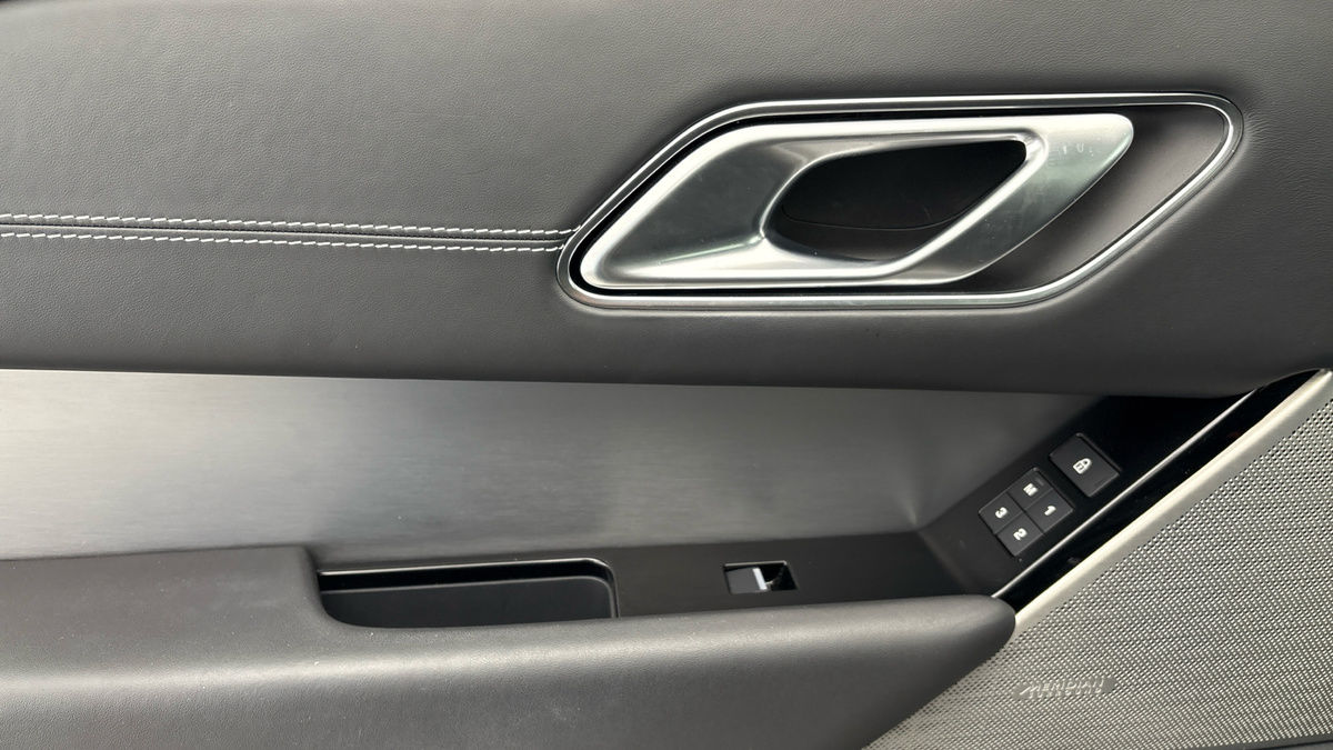 Used Land Rover Range Rover Velar 2021 for sale - 77264193: Photo 19