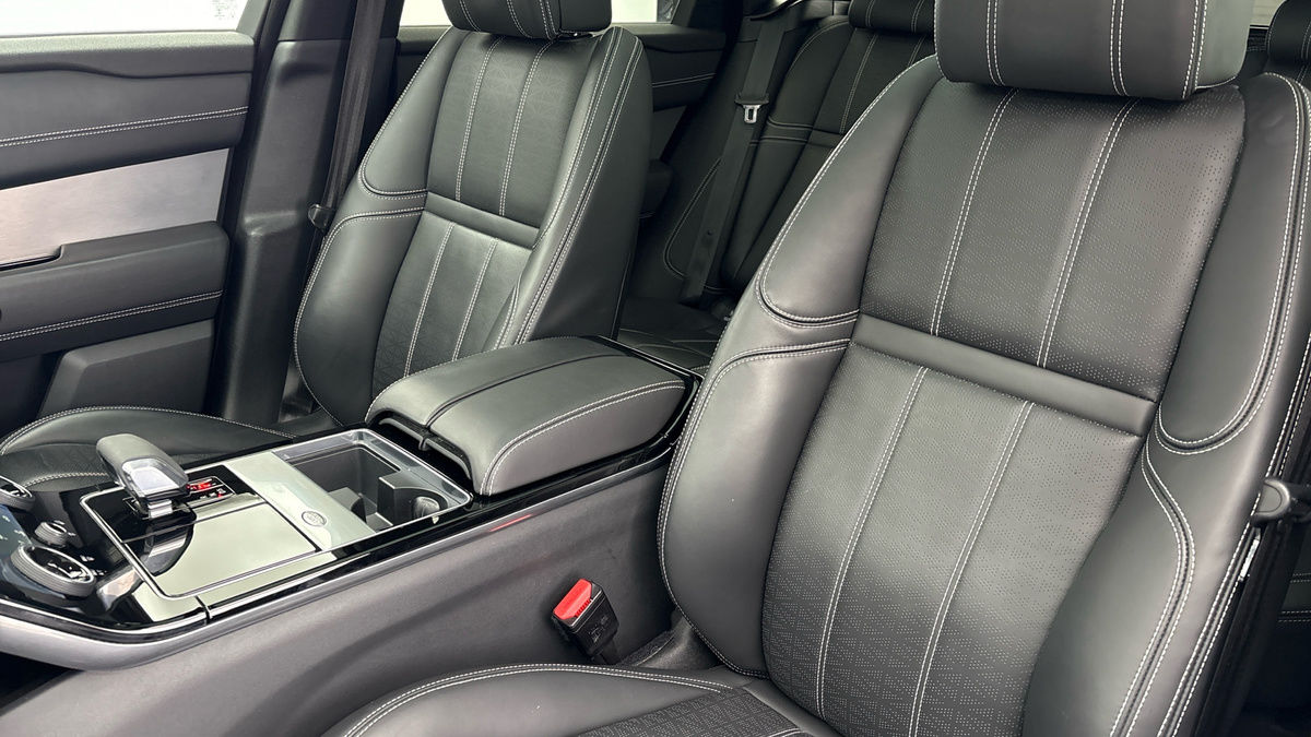 Used Land Rover Range Rover Velar 2021 for sale - 77264193: Photo 7