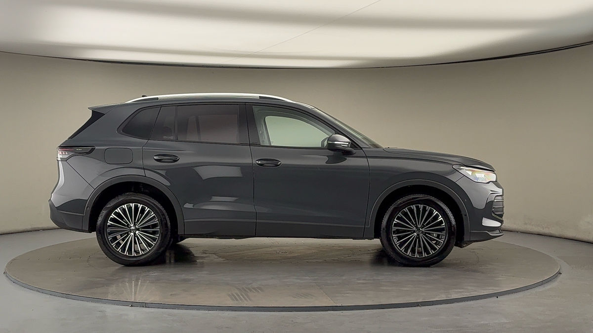 Used Volkswagen Tiguan 2024 for sale - 76163829: Photo 16