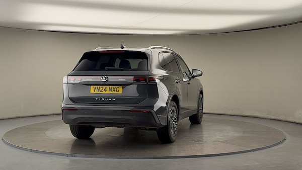 Used Volkswagen Tiguan 2024 for sale - 76163829: Photo 40