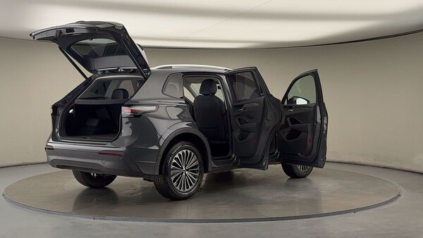 Used Volkswagen Tiguan 2024 for sale - 76163829: Photo 58