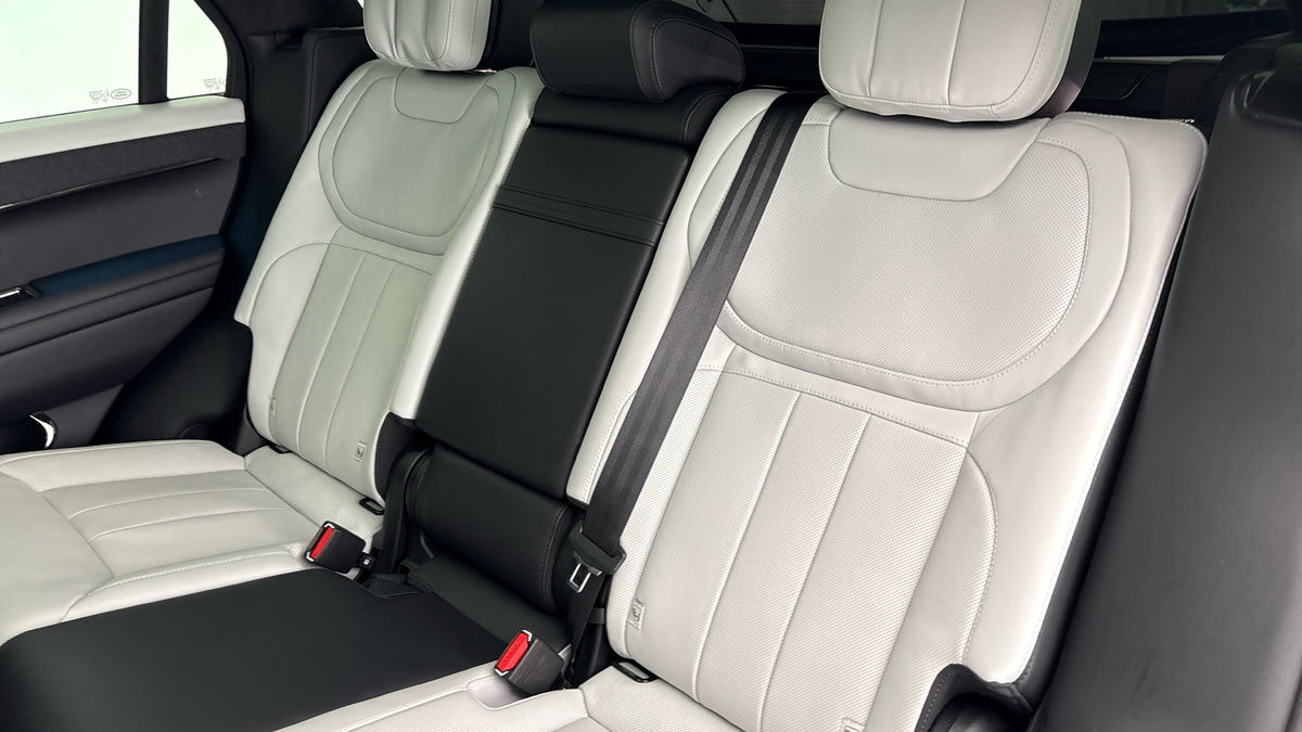 Used Land Rover Range Rover Sport 2023 for sale - 77414185: Photo 8