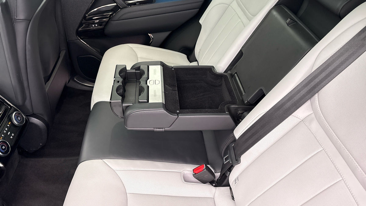 Used Land Rover Range Rover Sport 2023 for sale - 77414185: Photo 9