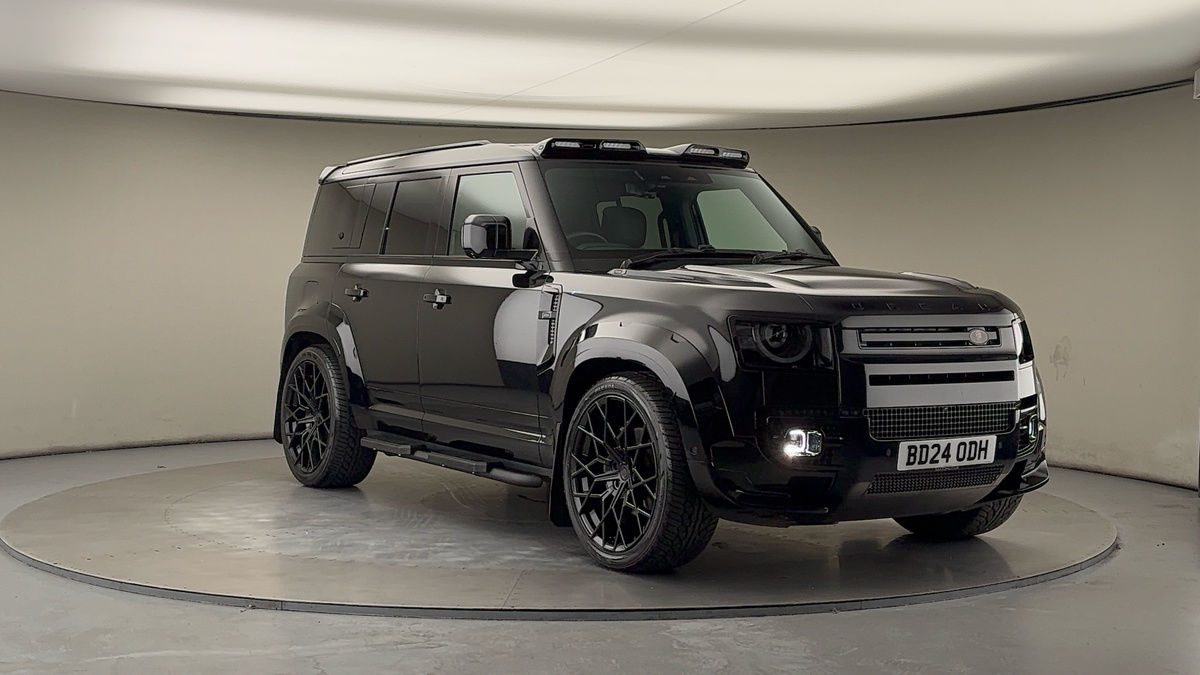 Used Land Rover Defender 110 2024 for sale - 76643159: Photo 1