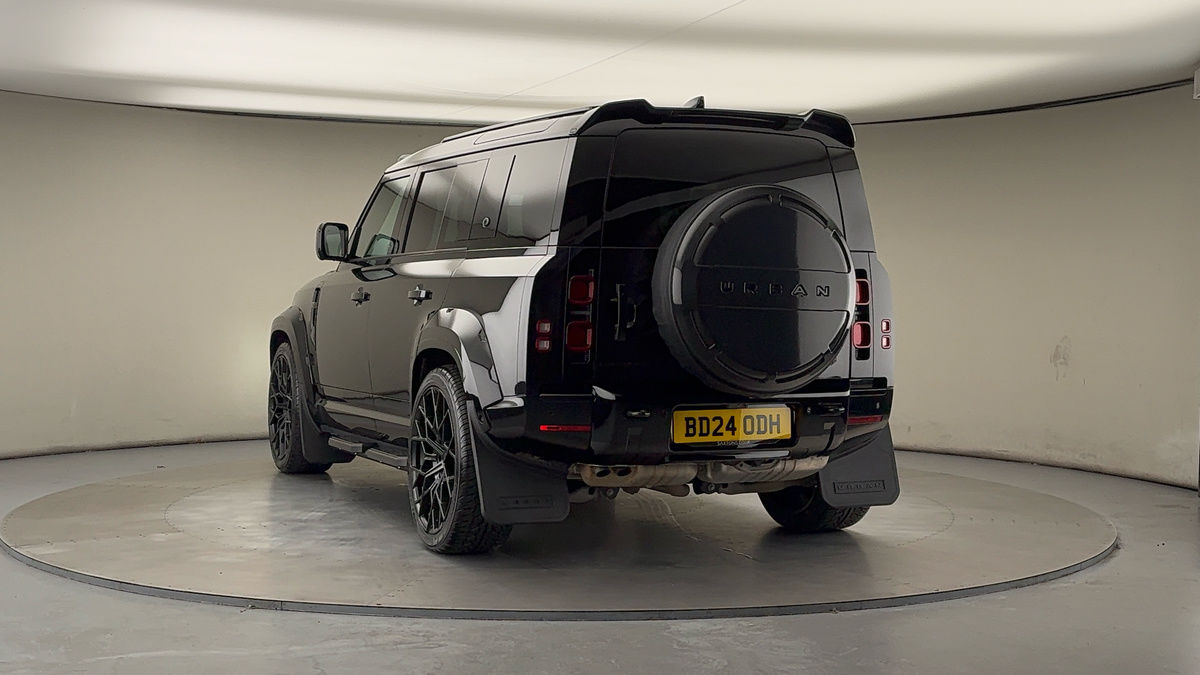 Used Land Rover Defender 110 2024 for sale - 76643159: Photo 50