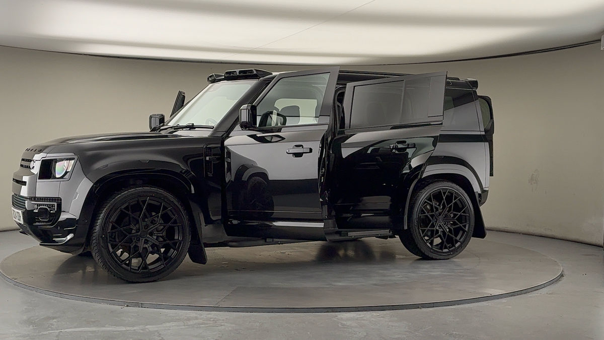 Used Land Rover Defender 110 2024 for sale - 76643159: Photo 56