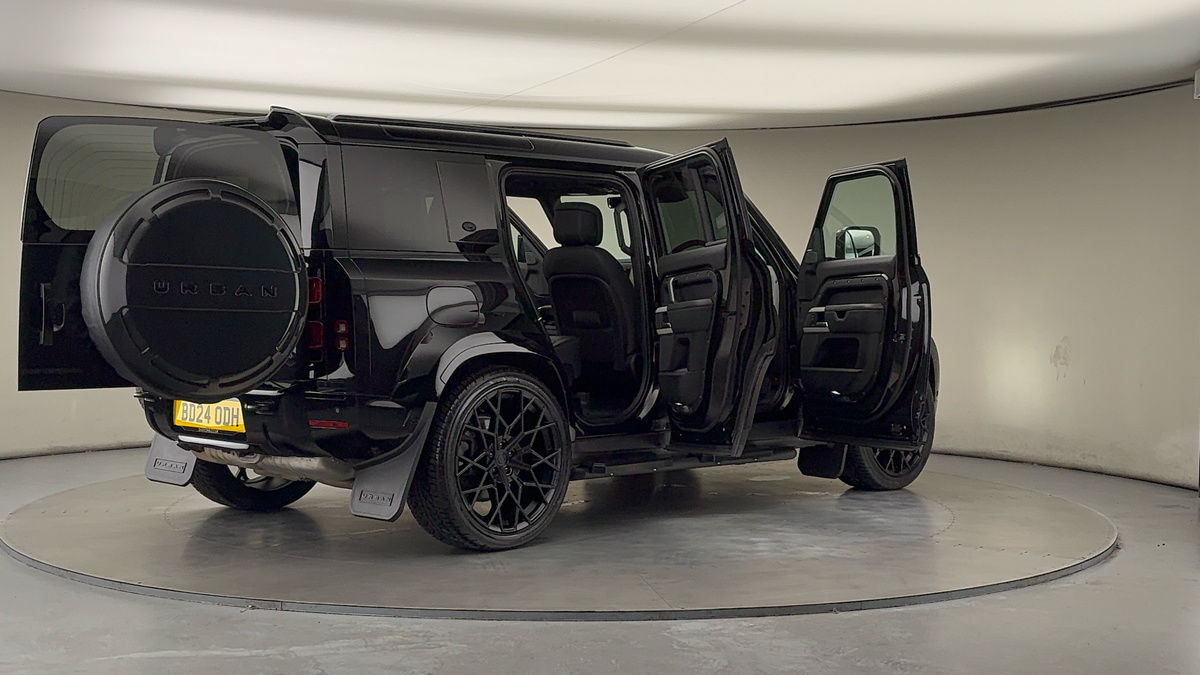 Used Land Rover Defender 110 2024 for sale - 76643159: Photo 66