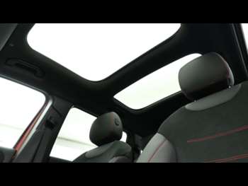 Used Mercedes-Benz GLB 2023 for sale - 73561828: Photo