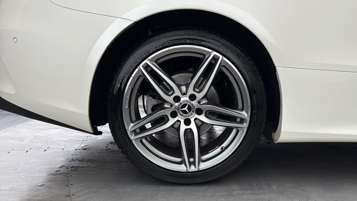 Used Mercedes-Benz E Class 2020 for sale - 76962991: Photo 10