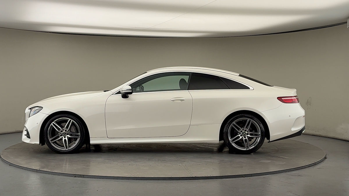 Used Mercedes-Benz E Class 2020 for sale - 76962991: Photo 15