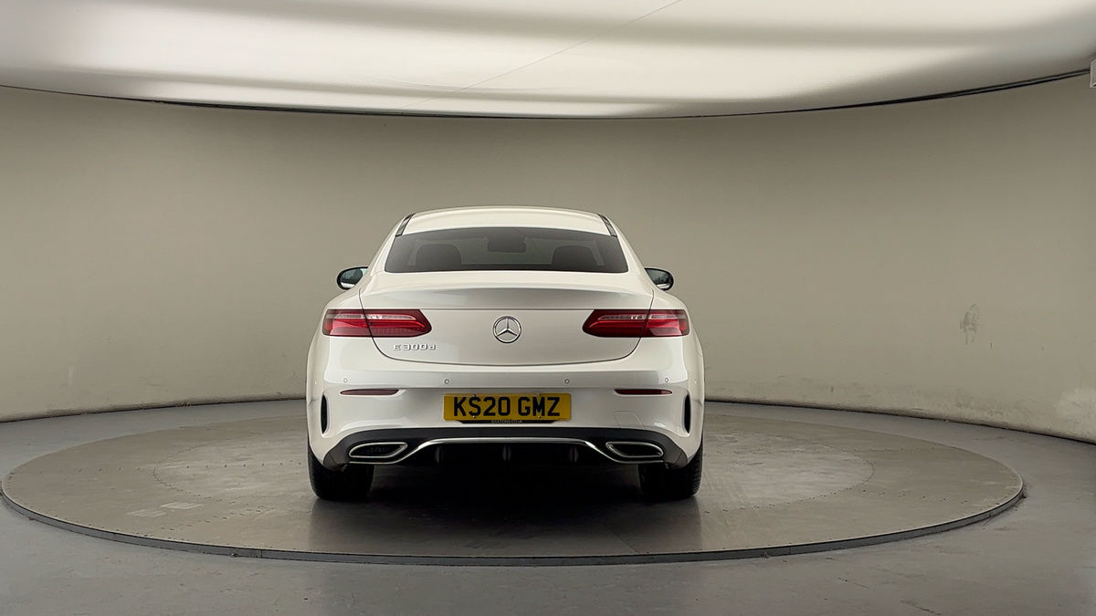 Used Mercedes-Benz E Class 2020 for sale - 76962991: Photo 4