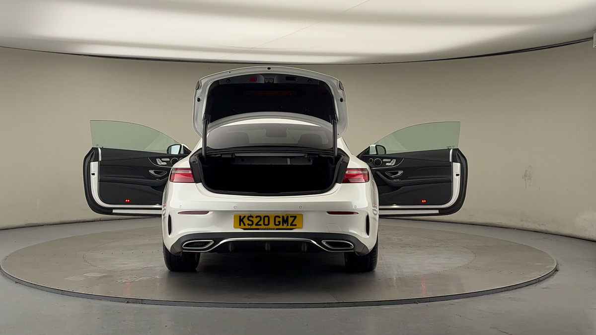 Used Mercedes-Benz E Class 2020 for sale - 76962991: Photo 61