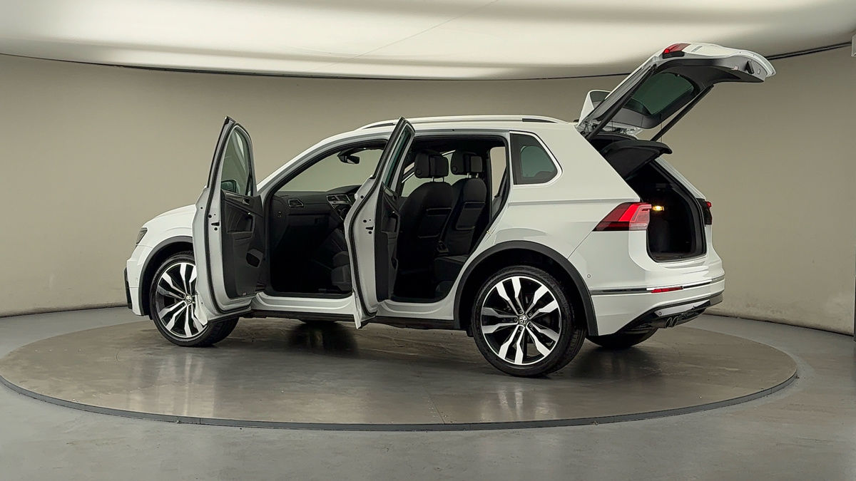 Used Volkswagen Tiguan 2020 for sale - 76106452: Photo 52