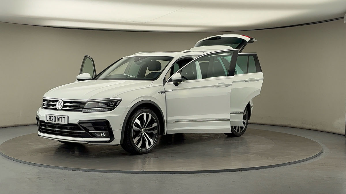 Used Volkswagen Tiguan 2020 for sale - 76106452: Photo 56