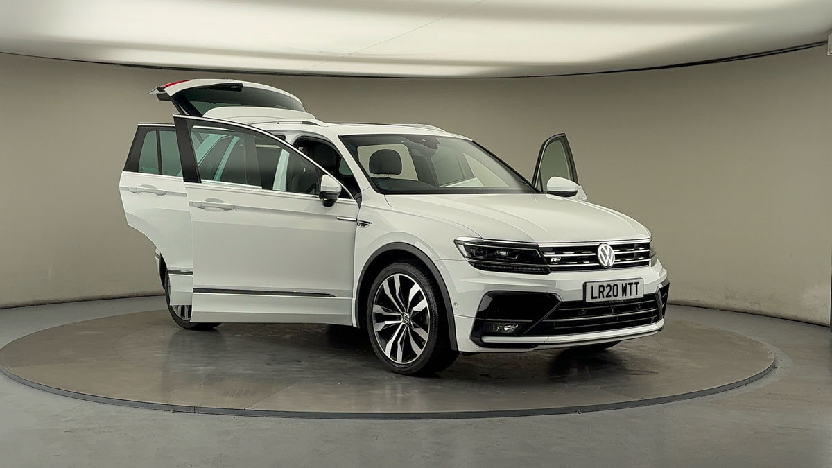 Used Volkswagen Tiguan 2020 for sale - 76106452: Photo 60