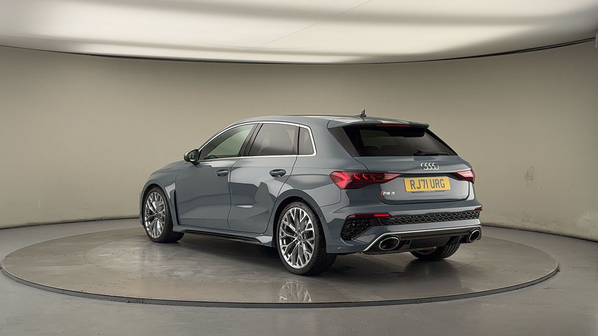 Used Audi RS3 2022 for sale - 76896691: Photo 2