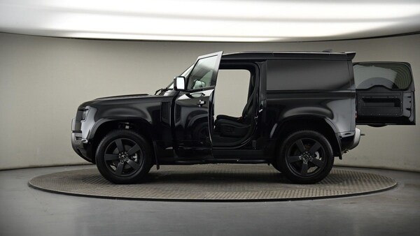 Used Land Rover Defender 90 2024 for sale - 75265568: Photo 48