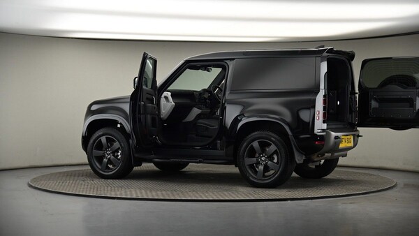 Used Land Rover Defender 90 2024 for sale - 75265568: Photo 49