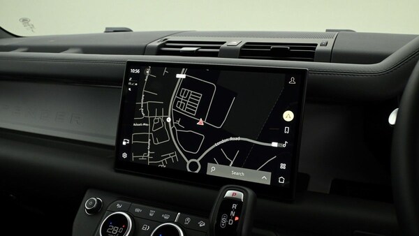 Used Land Rover Defender 90 2024 for sale - 75265568: Photo 8