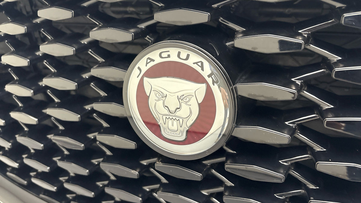 Used Jaguar F-Pace 2022 for sale - 77288806: Photo 24