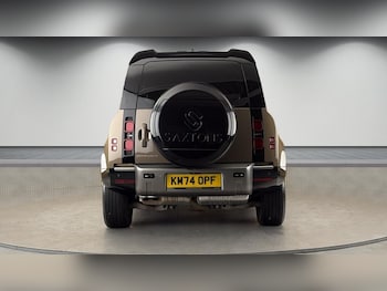 Used Land Rover Defender 2024 for sale - 78781756: Photo