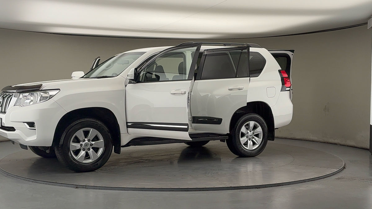Used Toyota Land Cruiser 2022 for sale - 77521793: Photo 49
